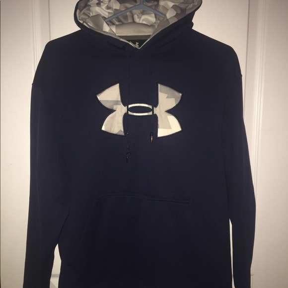 Under Armour hoodie - Picture 1 of 1